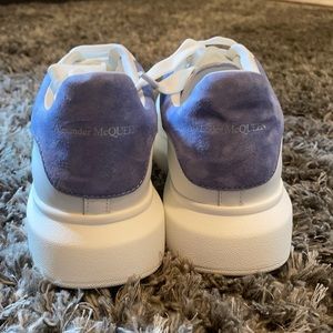 Light blue Alexander McQueen’s Size 8